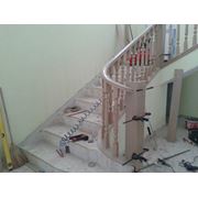 Лестницы из дерева (изготовление монтаж производство) фото