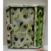 Подарочный набор с блокнотом и ручкой авокадо зеленый