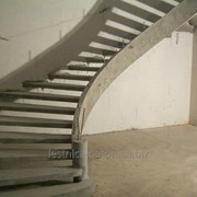 Лестница бетонная на тетивах фото