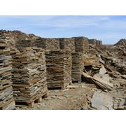 Песчаник - дикий природный камень фото