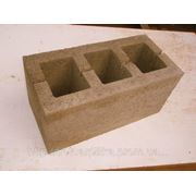 Блоки строительные вибропрессованые бетонные