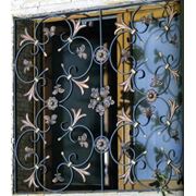 Кованые решетки на окна решетки оконные кованые металлические решетки защитные на окна купить по доступной цене заказать Украина Киев Белая Церковь фото
