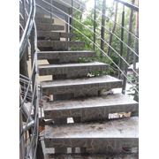 Изготовление бетонных лестницлестницымонолитные бетонные лестницы