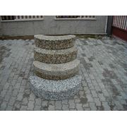 Ступени прямые круглые полукруглые (вымытый бетон) фото