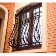 Решетки оконные кованые металлические решетки защитные на окна купить по доступной цене заказать Украина Киев Белая Церковь фото