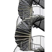 лестницы: винтовые угловые наружные фото