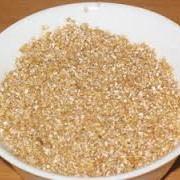 Крупа пшеничная “Артек“.Весовая в мешках по 40 кг. фото