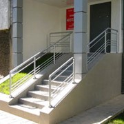 Ограждения балконов, лестниц фото
