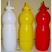 Бутылка пластиковая для топингов и соусов фото