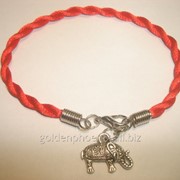 Красная нить с оберегом Слоник 169799610 фото