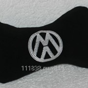 Подушка подголовник Volkswagen черная фотография