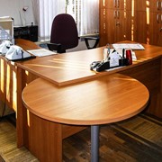 Офисная мебель на заказ, столы компьютерные угловые фото