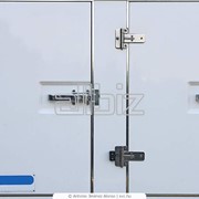 Монтаж промышленного холодильного оборудования. фото