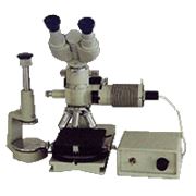 Микроскоп металлографический агрегатный МЕТАМ-Р1 с нижним расположением столика применяется в металловедческих лабораториях заводов научно-исследовательских институтах и учебных заведениях