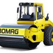 Каток вибрационный BOMAG фотография