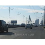 Бигборды на Московском мосту фото