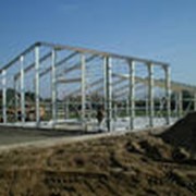 Каркасы металлические для теплиц и ангаров фото