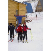 Катание на горных лыжах фотография