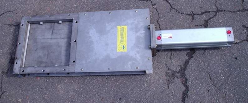 Задвижка пневматическая У13-УЗП для выпуска сыпучих материалов из ...