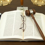 Адвокаты, юристы фото