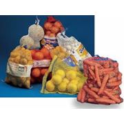 Тара из полипропилена для пищевых продуктов Сетка полиэтиленовая экструдированная для упаковки овощей фруктов и других пищевых продуктов. фото