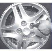 Демонтаж колеса легкового автомобиля R16 - R17 фотография