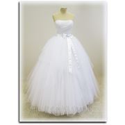 Свадебное платье “Безе“ напрокат (новое) фото