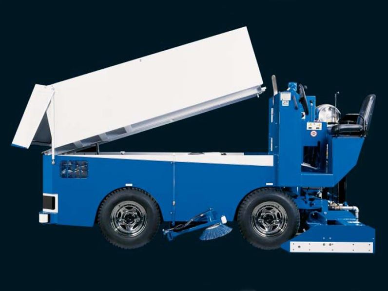 Ледозаливочная машина zamboni