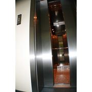 Обрамление дверей кабины лифта