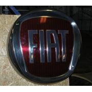 Объемный знак FIAT с внутренней подсветкой