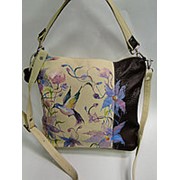 Женская кожаная сумка с цветами и птицей фото