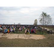 Уборка могил Киев Услуга ухода за могилами на кладбищах Уход за могилой фото