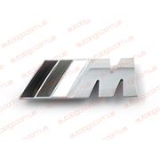 Шильд автомобильный металлический на решетку ///M для BMW черно-белый логотип эмблема шильдик автомобильный автонаклейка аксессуар для автотюнинга символ накладной плоскорельефный купить