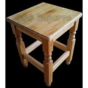 Табурет из массива дуба