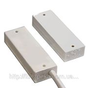 Датчик геркон охранный магнитно-контактный СОМК 1-8 фото