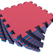 Универсальный коврик красно - синий 25*25 см