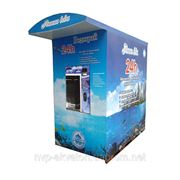 Автомат продажи питьевой воды “Водограй “ - Премиум фотография