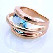 Кольцо с голубым топазом Артикул: К022 фотография