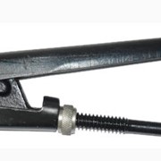 Ключ трубный №1 является трубным рычажным ключом, предназначенным для завинчивания и развинчивания, гаек, болтов и круглых деталей диаметром от 10 до 36 мм. Высота 45 мм Ширина 18 мм Длина 300 мм Вес 0,7 кг фото