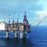 Разведка углеводородов в Каспийском море фотография