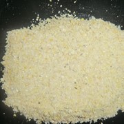 Корм кукурузный молотый состоит из дробленки, мучки и стенок зерна фото