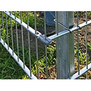Монтаж металлических оград ограждений и ворот фото
