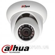 Купольная IP-камера Dahua с ИК подсветкой, 1.3 Mpix (DH-IPC-HDW2100) фото