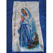 Икона вышита бисером “Дева Мария“ фотография