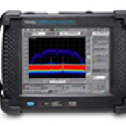 Анализатор спектра Tektronix: SA2600 фото