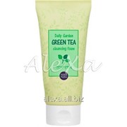 Мягкие очищающие пенки для ежедневного умывания Daily Garden Green tea Cleansing Foam с Зеленым чаем фото