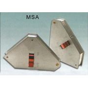 Магнитный установочный уголок MSA для сварочных работ фотография