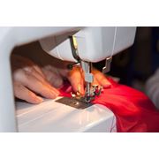 Ремонт одежды Киев срочный ремонт одежды подгонка по фигуре обновление джинсовых изделий