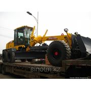 Автогрейдер XCMG модель GR215A фото