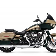 Harley® CVO ™ Road Glide® Custom 2013 модельного года, мотоциклы фотография